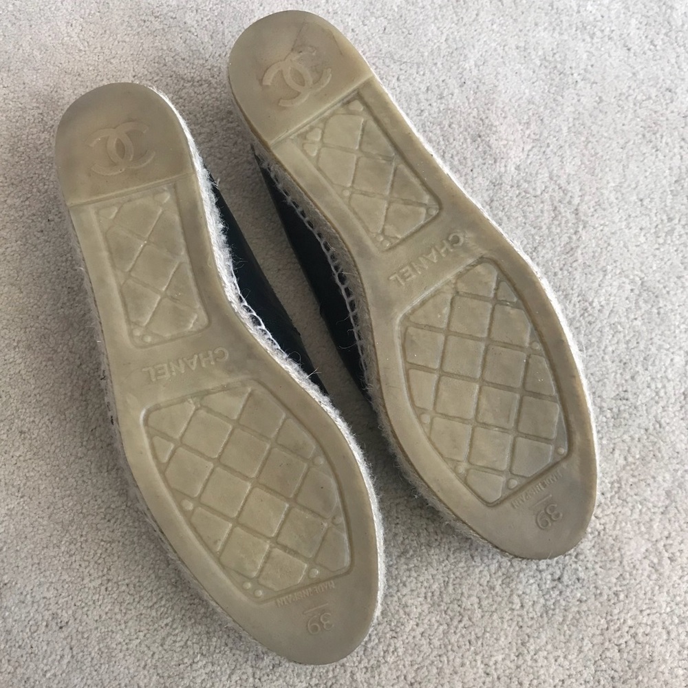 🚫SOLD! 🎉 HOST PICK 🎉 CHANEL BLACK ESPADRILLES - Picture 5 of 8